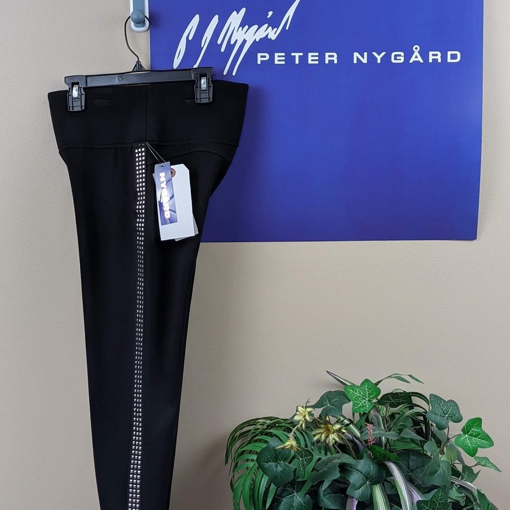 Peter Nygard - PNT 4.0 Legging with Tuxedo Detail